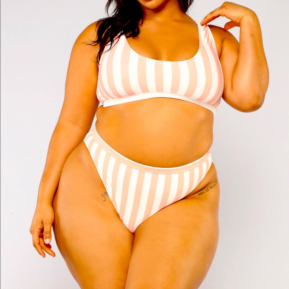 Fashion Nova NWT Madrid bikini set Coral sz 1X